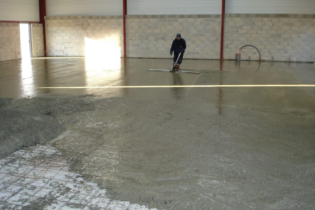 Construction local professionnel Bouches du Rhône 13